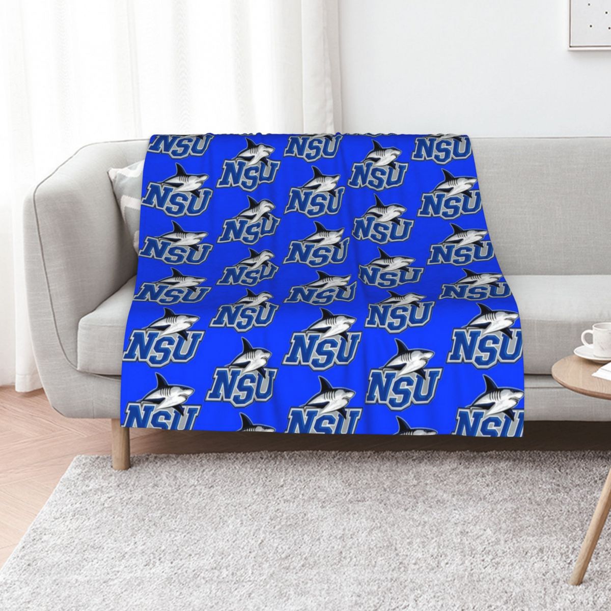 Nova Decor & Lighting Vase - Manta decorativa de la Universidad Nova